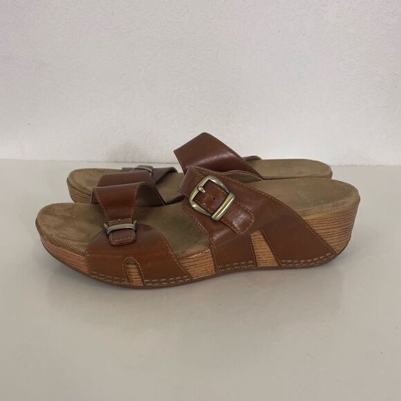 Dansko Brown Leather Platform Sandals - Picture 1 of 7